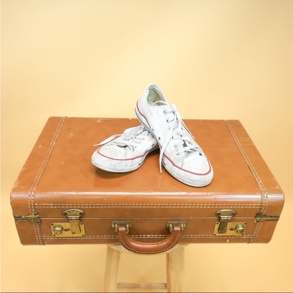 Converse Shoes - White Converse Lowtop Sneakers with Red Trim